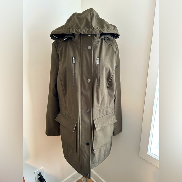 DKNY soft shell jacket size M - Picture 1 of 8